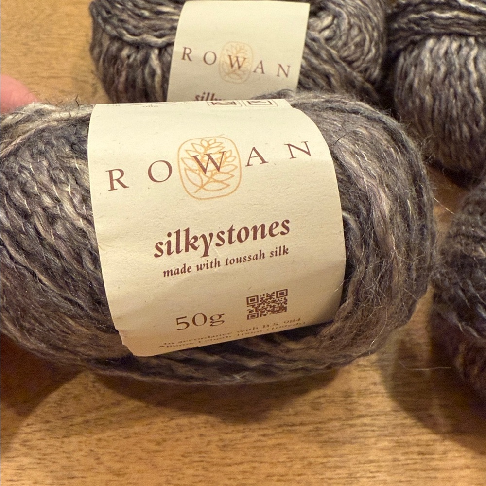 ROWAN Silkystones Toussah Silk and Linen Yarn 6 balls - Picture 2 of 5